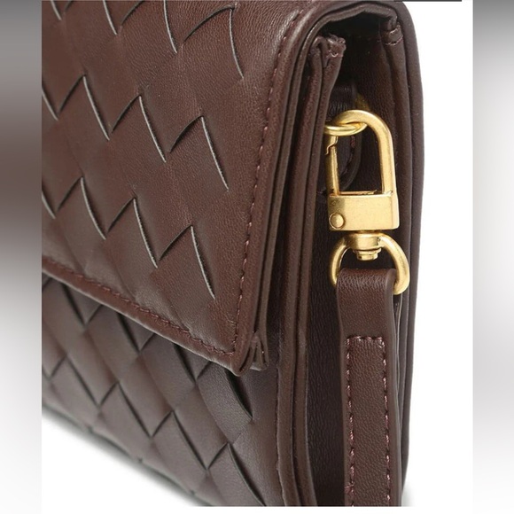 Dark chocolate Woven faux leather clutch purse bag with removable straps - Picture 6 of 9